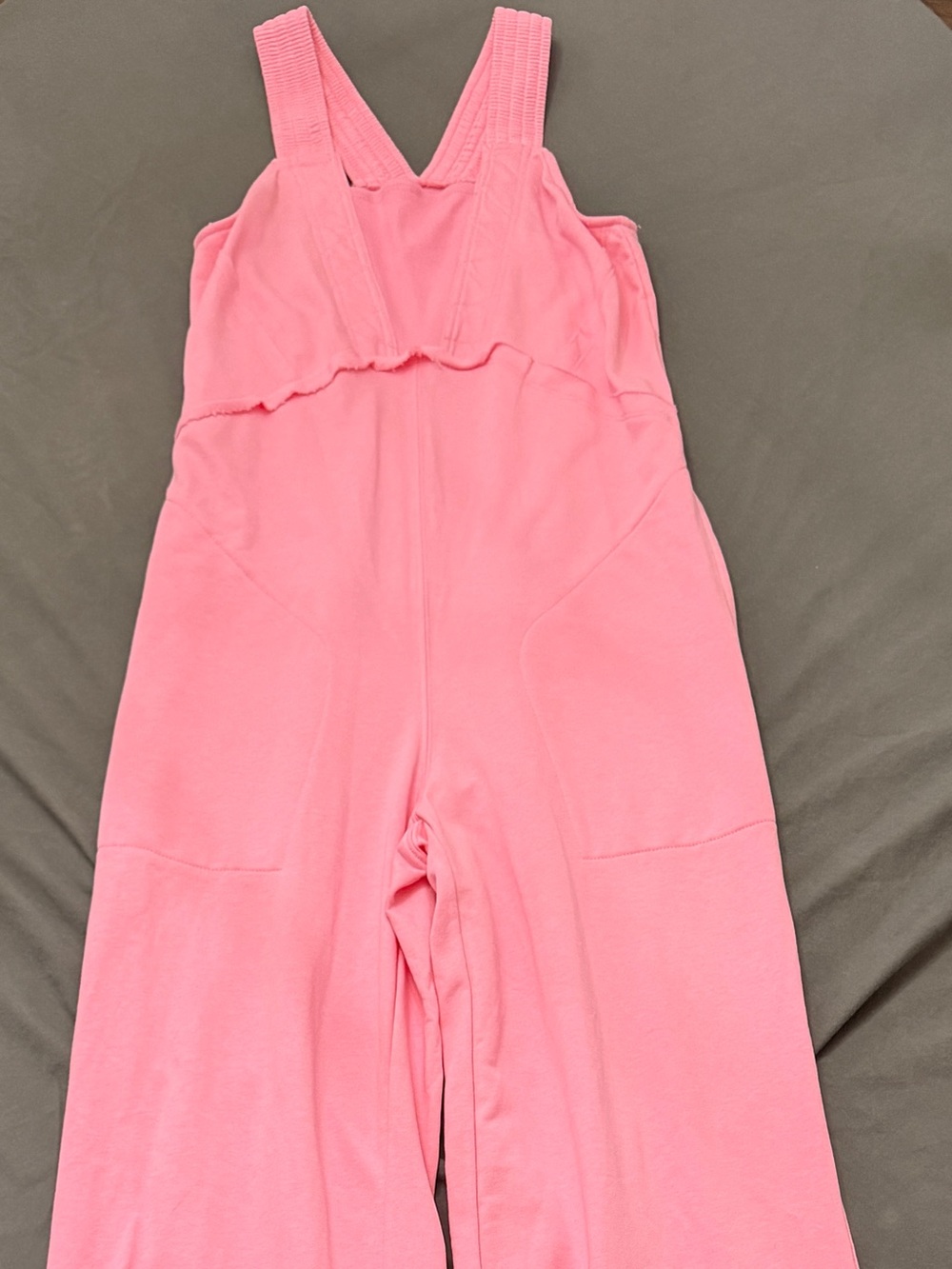 Sleeveless Pink Wide-Leg Jumpsuit